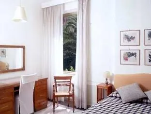 Lancelot Hotel 3*